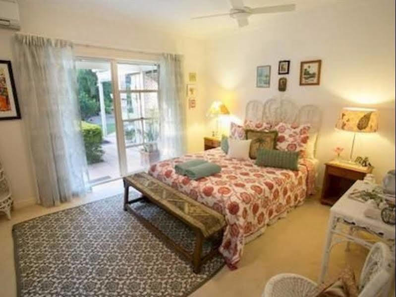 Noosa Valley Manor B&B Doonan エクステリア 写真
